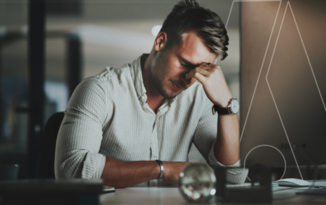 Desafios da adaptação de professores e alunos a novas tecnologias educacionais